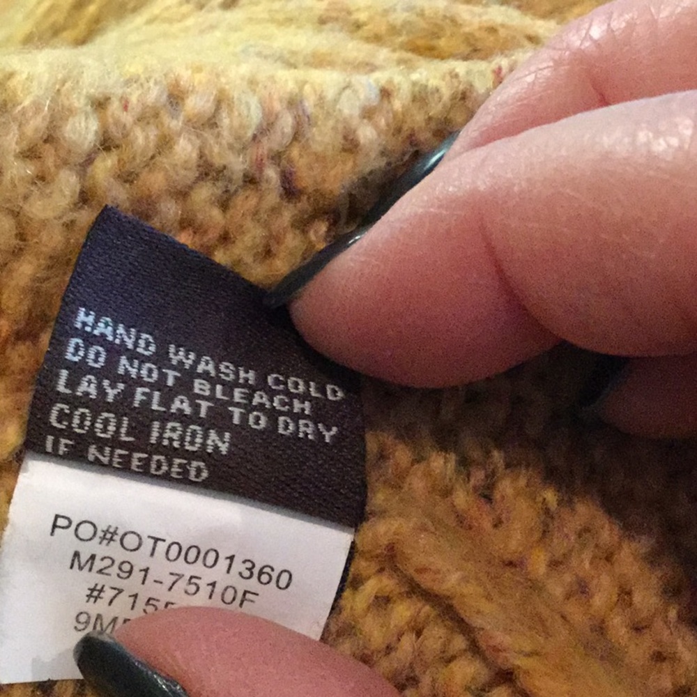 Fever Cardigan - Picture 5 of 5